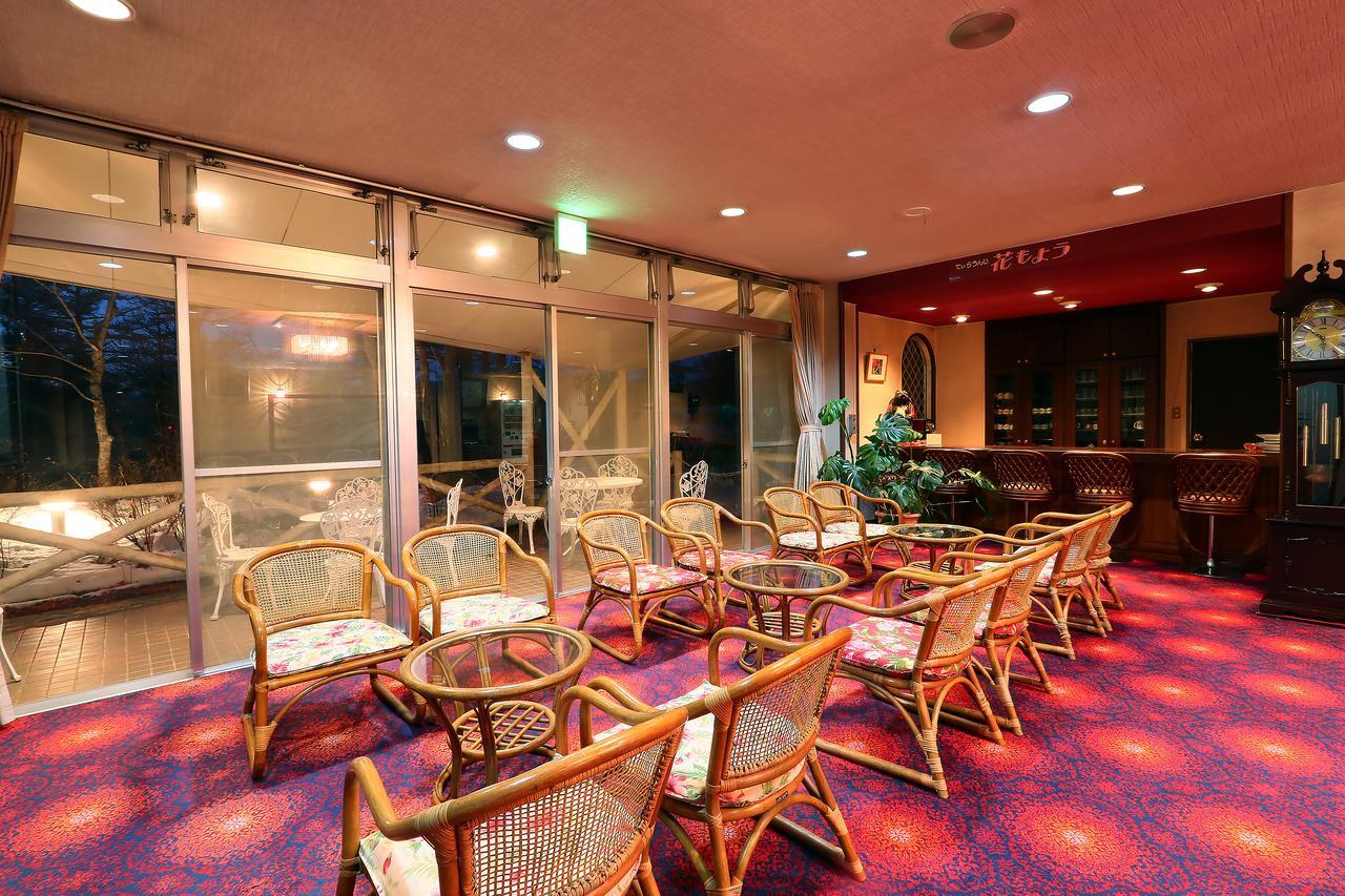 Hotel Sansuiso Яманакако Экстерьер фото