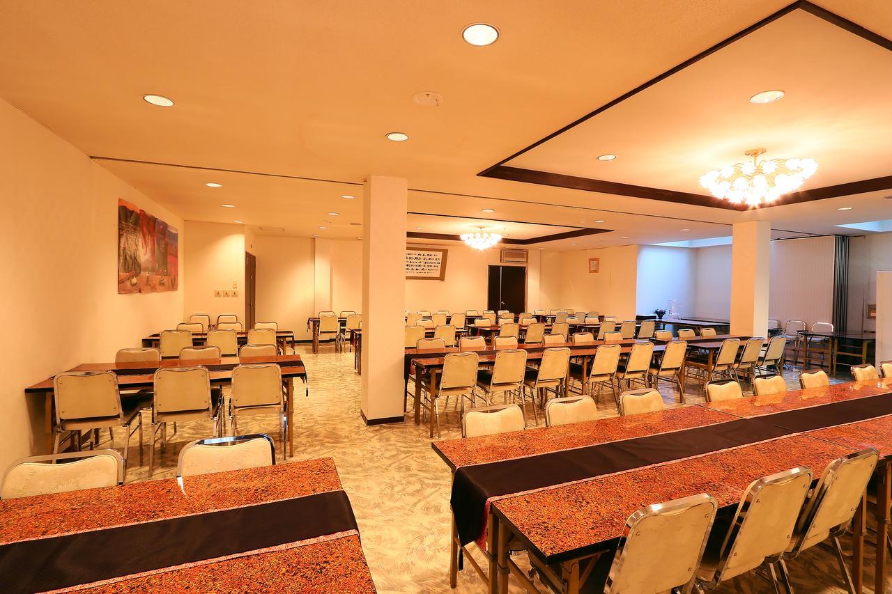 Hotel Sansuiso Яманакако Экстерьер фото