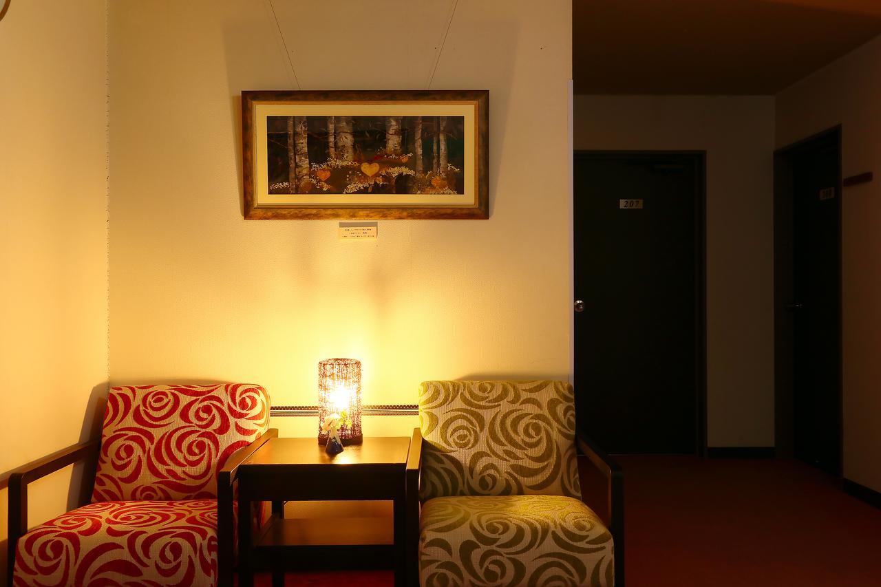 Hotel Sansuiso Яманакако Экстерьер фото